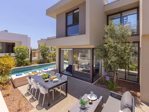 pool area