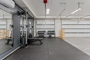 Garage/Gym