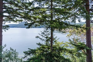 Cascade Harbor Inn R2442 - Orcas Island Washington - 09