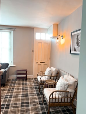 Living Room / Lounge