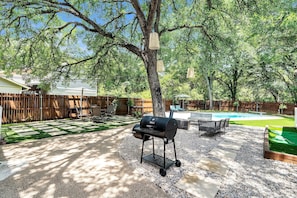 Backyard, Nature, Outdoors, Yard, Grass