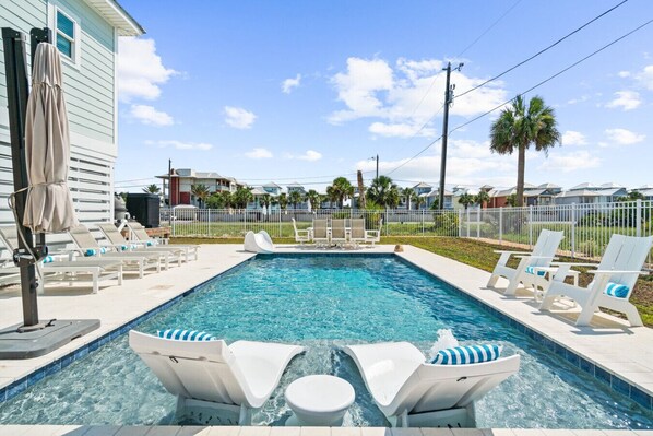 Private Pool