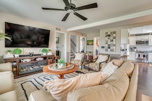 Living Room | Central A/C & Heating | Free WiFi | Single-Story Home w/ Loft