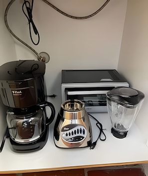 Kaffe och/eller kaffebryggare