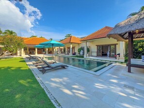 Villa Vara 4BR Private Pool Villa by Villa Bugis (963)