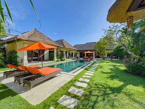 Villa Santai 4BR Private Pool Villa by Villa Bugis (749)