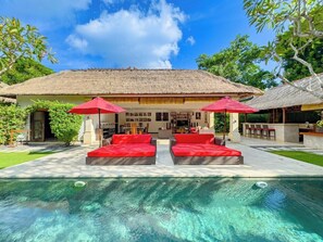 Villa Jaclan 4BR Private Pool VIlla by Villa Bugis (468)