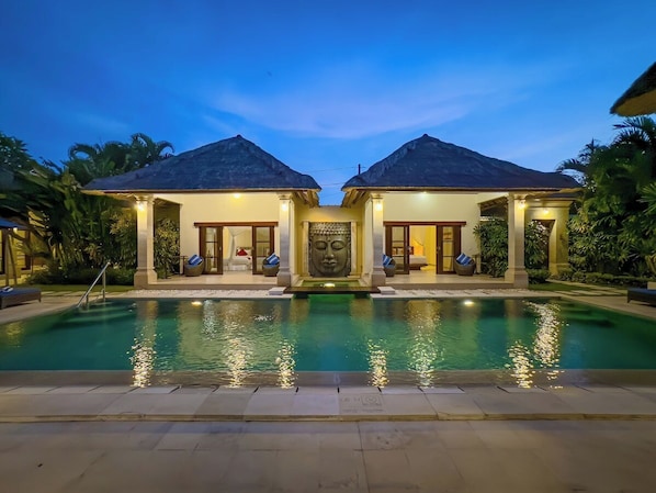 Villa Saphir 4BR Private Pool VIlla by Villa Bugis (810)
