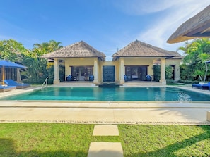 Villa Saphir 4BR Private Pool VIlla by Villa Bugis (811)