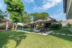 Villa Cemara 4BR Private Pool VIlla by Villa Bugis (98)