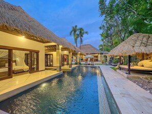 Villa Cinta 5BR Private Pool VIlla by Villa Bugis (179)