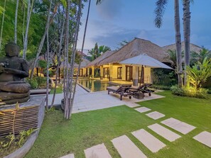 Villa Cinta 5BR Private Pool VIlla by Villa Bugis (181)