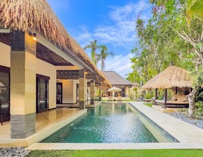 Villa Cinta 5BR Private Pool VIlla by Villa Bugis (178)