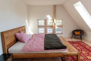 Schlafzimmer (Beispiel) im OG (1)