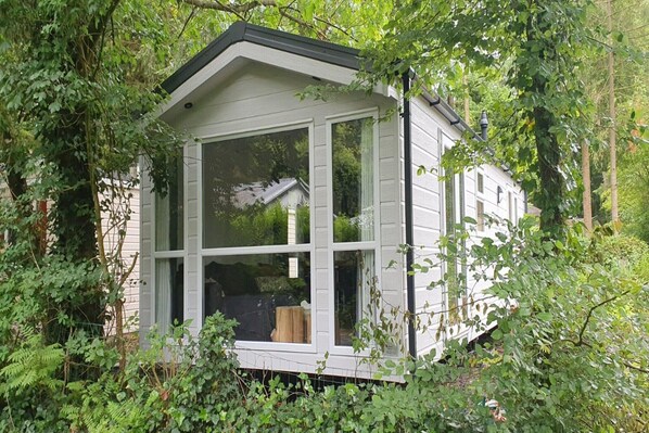 Außenseite Ferienhaus [Sommer]