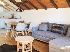 Domicile, Chalet, Jardin, Biens, Cour, Villa, Ferme, Village De Montagne