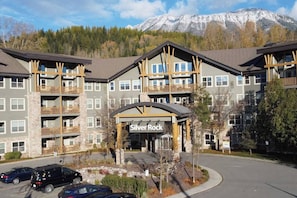 Silver Rock Condos