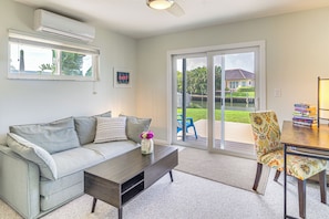Living Area | Smart TV | Laptop Workspace | Free WiFi | Full Sleeper Sofa