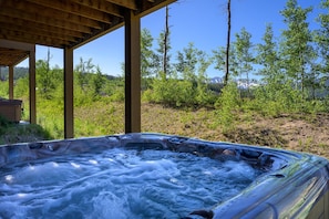 Bain à remous extérieur