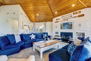 Top-Level Living Room with Deck Access