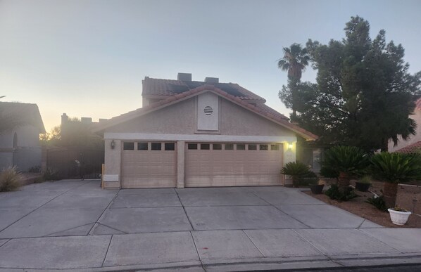Exterior front of house.  Large driveway has plenty of room to park your vehicle