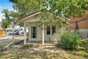 Front porch & shaded charm