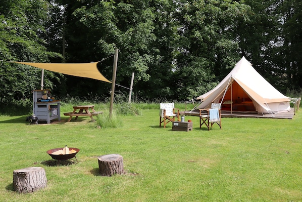 Iris Bell Tent, it gets the best morning sunshine
