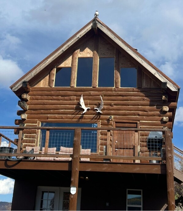 Log cabin living!