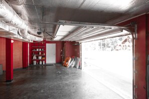 Large Garage Space with Pool Toys