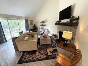 Super Comfy Country Living