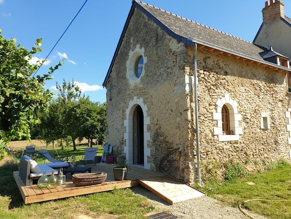 Enceinte de lâhĂ©bergement