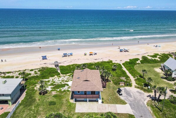 Beautiful Ocean Front Oasis