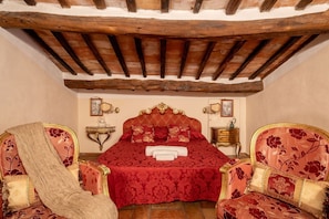 Autumn, Bedroom, Spring, Summer