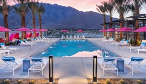 Take advantage of the complex amenities
