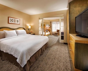 Bedroom.Exact unit will be assigned upon arrival. Views, colors, decor may vary