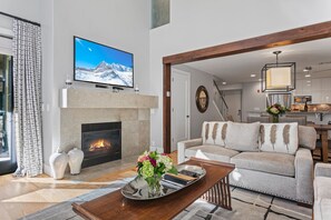 Furniture, Indoors, Living Room, Table, Fireplace