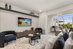 16112 Palm Frond Ave (4).jpg