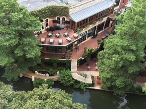 Wyndham Riverside Suites_3.jpg