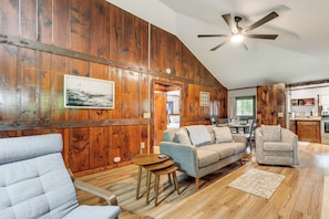 Living Room | Mini-Split A/C & Heating Units | Free WiFi