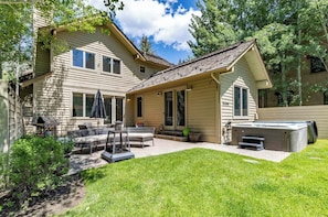 Serene Backyard for You + Your Pup!