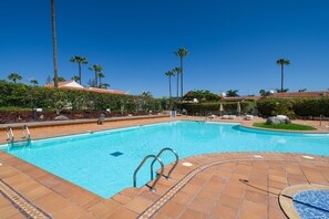 Schwimmbad des Ferienhauses