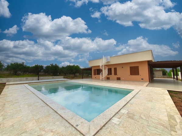 Swimming Pool, Composite Material, Estate, Shade, Concrete, Hacienda, Landscaping, Water Feature, Resort, Design