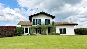 Extérieur