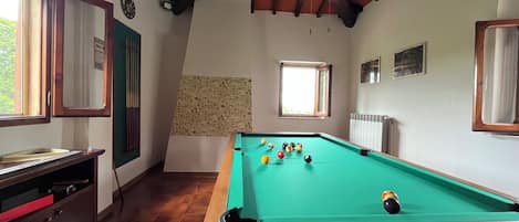 Game room