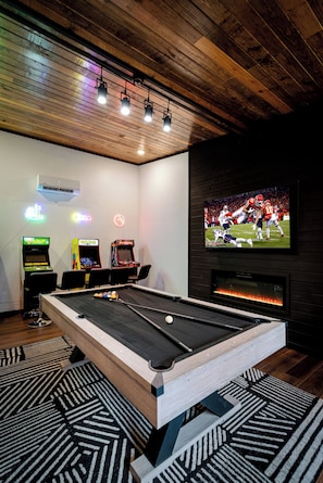 Spielezimmer