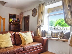 Living area | Ewes Leap, Airton