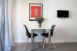 Breakfast table