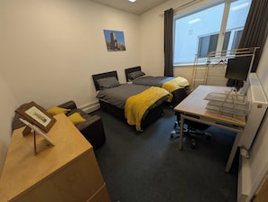 First floor double/twin bedroom