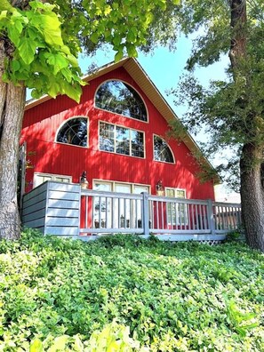 Red Haven Retreat