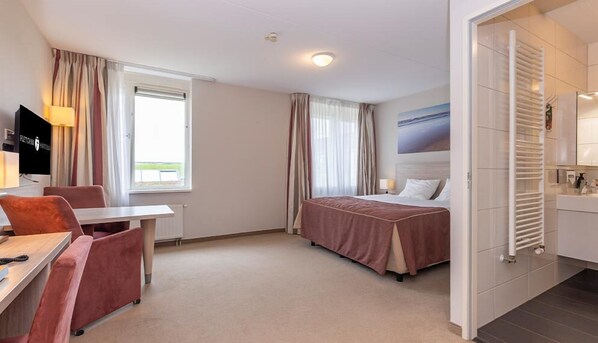 Unit with Twin beds